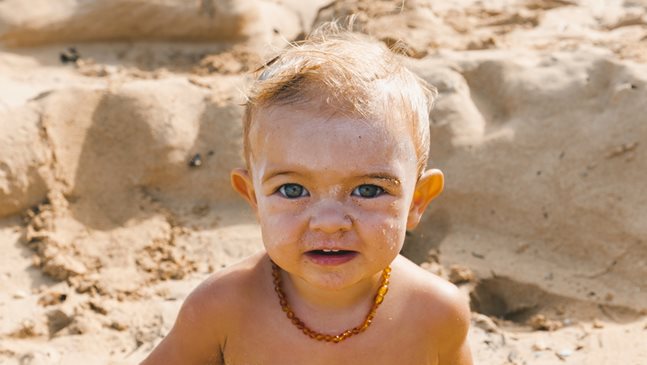 Слънцезащитен крем за бебе - нежна защита за деликатната бебешка кожа