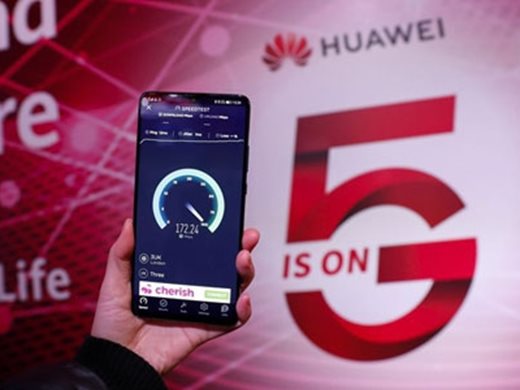 Huawei отваря завод за телекомуникационно оборудване във Франция