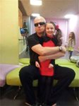 Слави Трифонов и 9-годишната Крисия се снимаха прегърнати