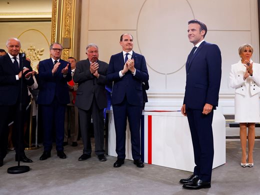 Кои са в новото правителство на Франция? (обзор)