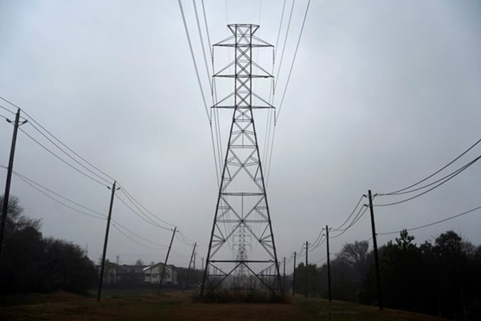Няма рискове за доставките на електроенергия във Франция поне до средата на януари.