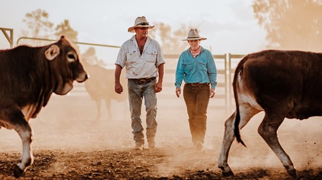 Central Queensland beef producers Robert and Melinee Leather. Image – Jessica Howard.