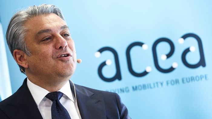 Президентът на ACEA и главен изпълнителен директор на Renault Group Лука де Мео. Снимка: АСЕА