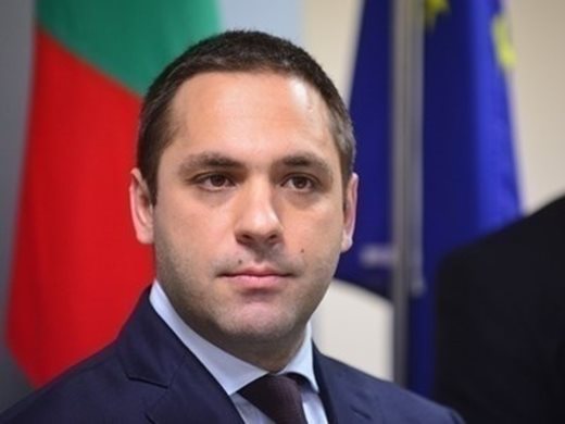 Емил Караниколов: България може да отговори на всякакви забавяния в икономиката