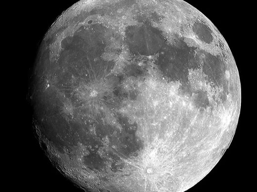 Учени създадоха уникален робот за изследване на лунната повърхност