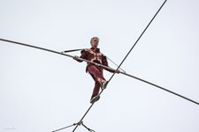 63-годишен унгарец мина над Дунав по дебело 22 мм въже