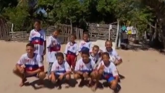 Бразилци се сдобиха с 13-о момче, от 20 години искат момиче (Видео)