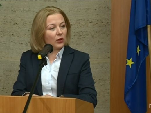 Министър Надежда Йорданова: Няма теч на данни от БУЛСТАТ (Видео)