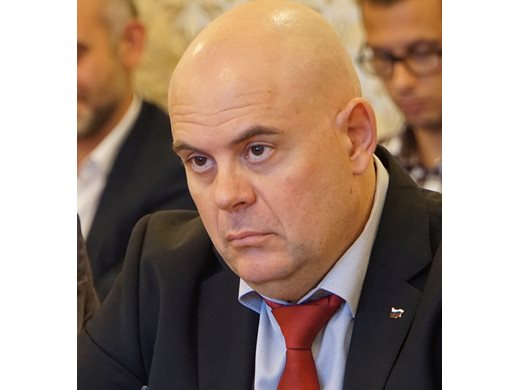 Иван Гешев: "Дунарит" да се продаде и да се обезщетят вложителите в КТБ