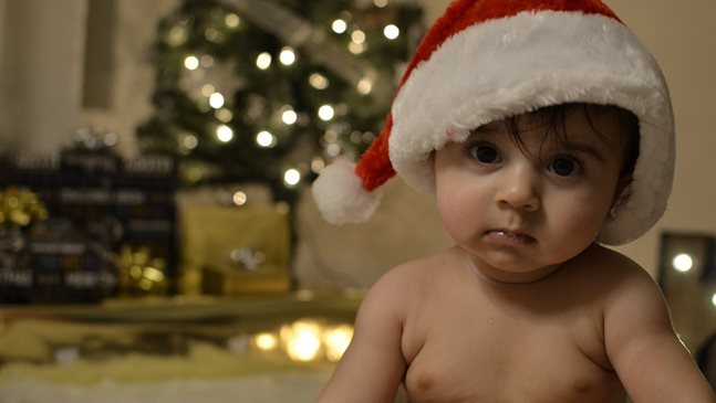 10 уникални имена за бебета, родени по Коледа