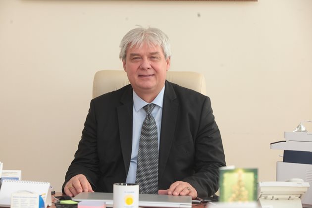 Председателят на ССА проф.Мартин Банов се обърна към агробизнеса на прага на 2020 година - да даде зявките си към науката, да прояви интерес към проекти за иновации
