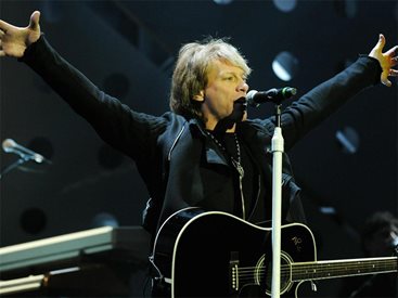 Bon Jovi забиват днес в София