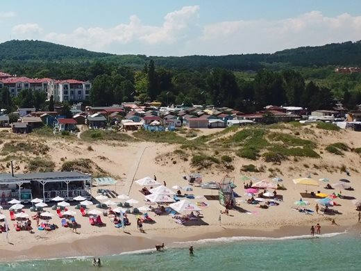 Рекорд: 21 български плажове отличени със "Син флаг"