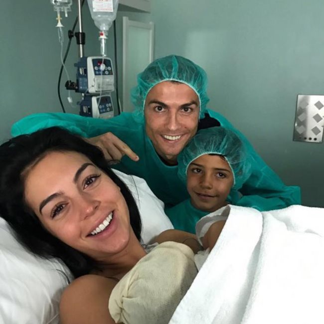 Роналдо се променил след раждането на дъщеря му