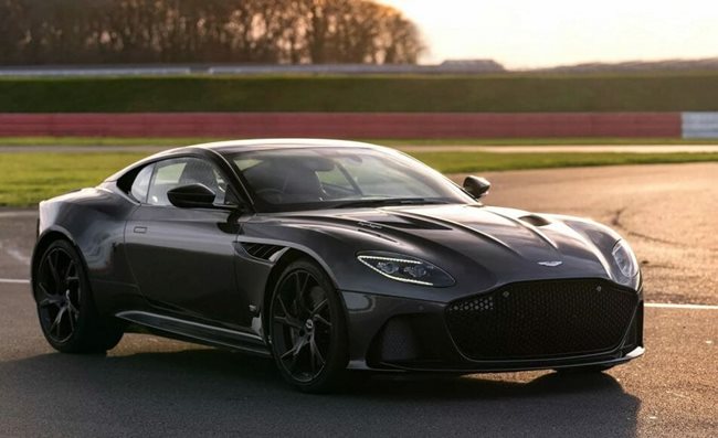 Aston Martin DBS Superleggera.