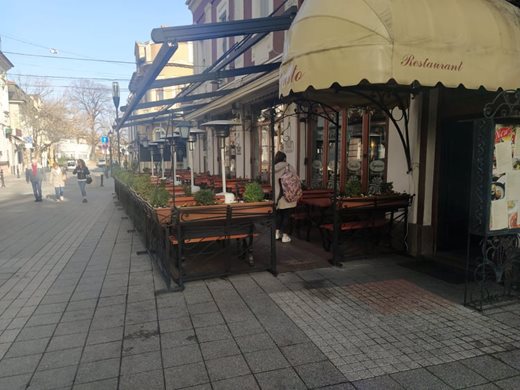 Ресторантите в Пловдив се пукат, почти ги резервираха за 1 март