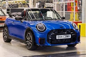 Mini Cabrio отново се произвежда в Оксфорд