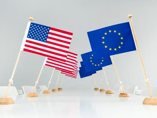 ЕС плаши САЩ с мита за $ 20 млрд., удря лопати и омари
