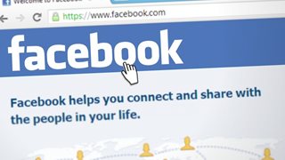 Многото Facebook приятели стресират тийнейджърите