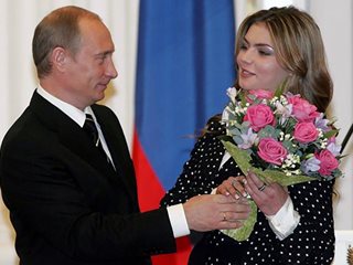 Путин изостави Кабаева срещу $120 милиона