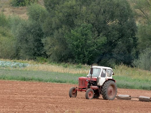 Връщат по 36 ст./л за дизела на земеделци