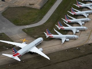 American Airlines отмени всичките си полети преди коледните празници