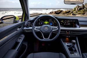 Volkswagen Golf остава без ръчна скоростна кутия