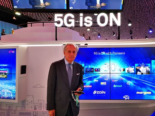 Спас Русев: 5G е новият хоризонт за въображението - от колата без шофьор до хирургията от разстояние