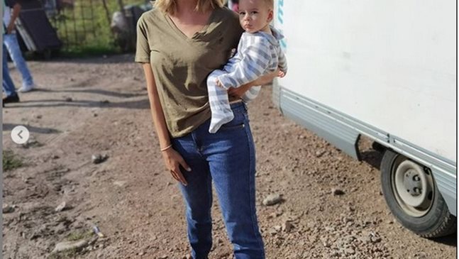 Радина Кърджилова заведе бебето си на снимачната площадка
