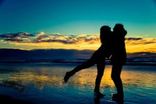 7 стъпки как да се влюбим в него отново