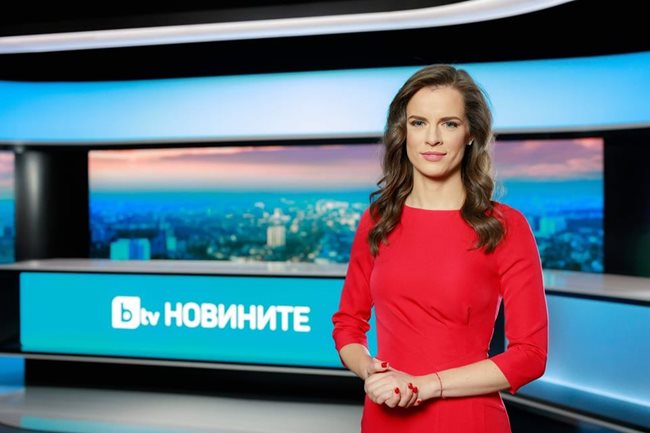 Марина Цекова - съпругата на Йочев, вече води новините по Би Ти Ви.