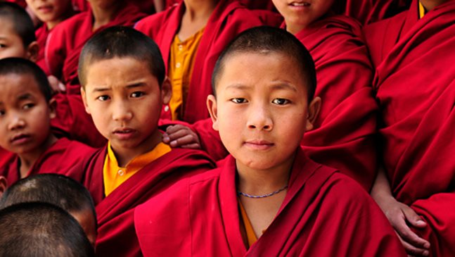 Как тибетците възпитават деца в 4 етапа
