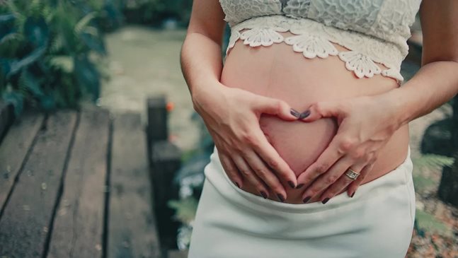 След извънматочна бременност изчакайте 3 месеца преди нови опити