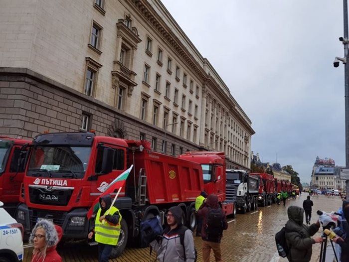 Протестът на пътищарите в София
Снимка: Йордан Симеонов