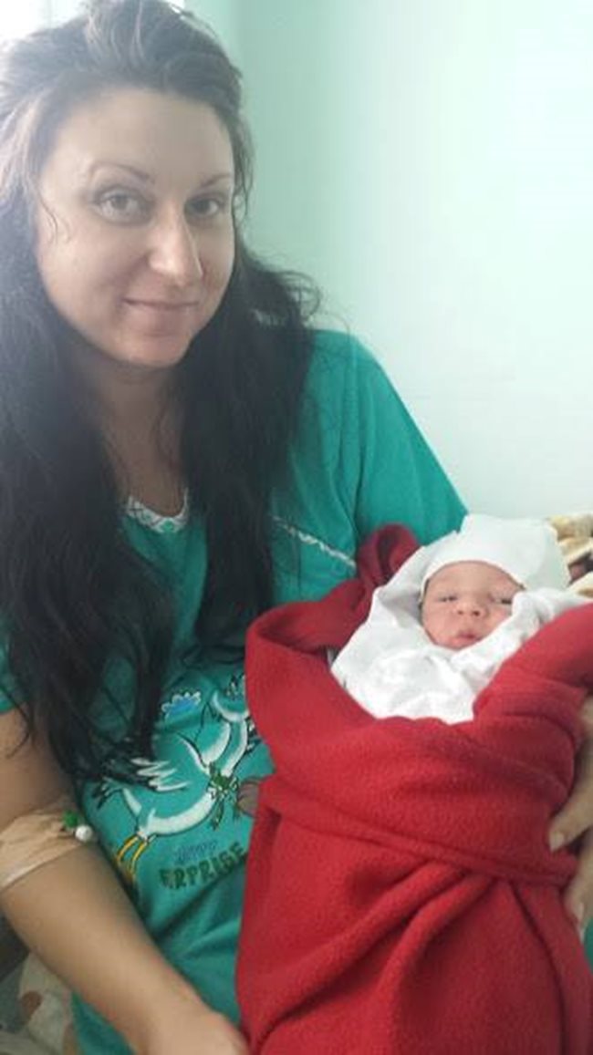 Соня Стефанова и бебе Райян
