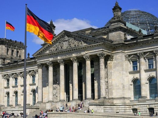 Германия ще харчи 15,2 млрд. евро бюджетен излишък