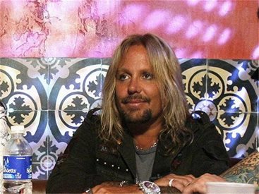 Арестуваха Винс Нийл от Motley Crue дрогиран