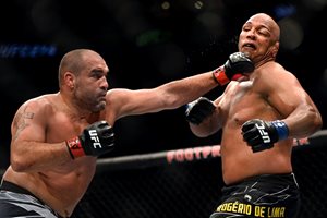 Багата нарани на два пъти Маркос Рожерио де Лима
Снимки: UFC