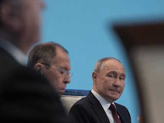 Путин: Може да ударим с "Орешник" и правителствените сгради в Киев (Обновена)