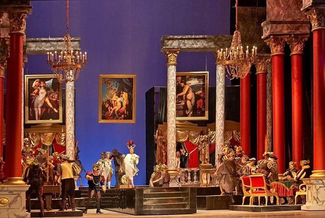 Една от най-обичаните опери на маестро Джузепе Верди, „Риголето“ винаги е вълнувала публиката във всички времена СНИМКИ: Софийската опера и балет