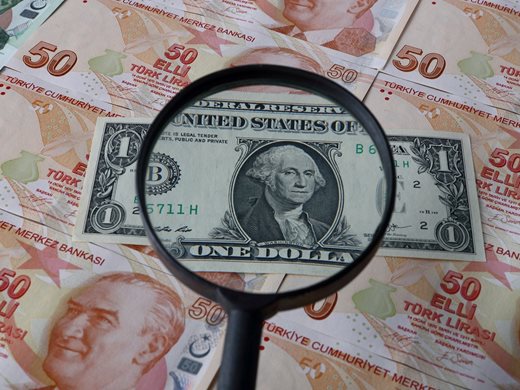 Турция задейства мерки в подкрепа на националната валута