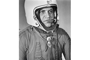 Американският пилот Гари Пауърс /Снимки: Архив 24 часа