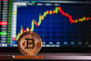 Bitcoin вече се търгува за $101 хиляди