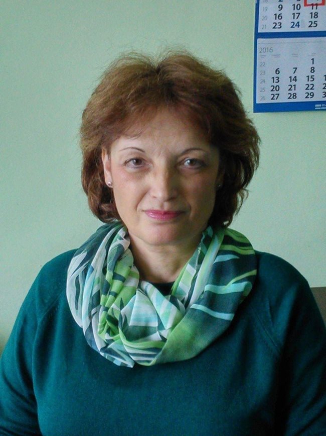 главната сестра Росица Търнева-Лозанова