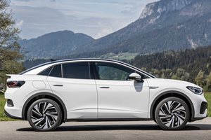 Изцяло електрическите коли като този Volkswagen ID.5 губят доверие.
СНИМКИ: ПРОИЗВОДИТЕЛИТЕ