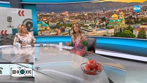 Катето Евро подари на Лора Крумова от домашните си домати и разкри огромна тайна