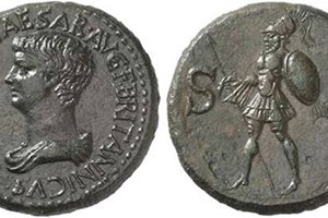 ЦЕННОСТ: Бронзова монета на император Британик, открита в крепостта Сердика.