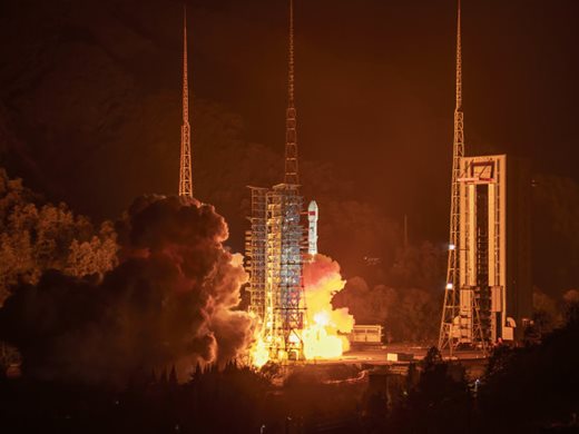 Успешно изстрелване на девети експериментален сателит за комуникационни технологии от Китай