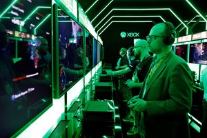 Microsoft пусна три нови конзоли Xbox