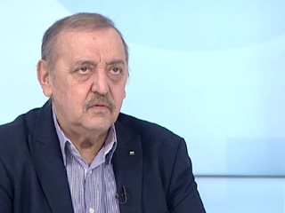 Проф. Тодор Кантарджиев: Грипът се пречупи